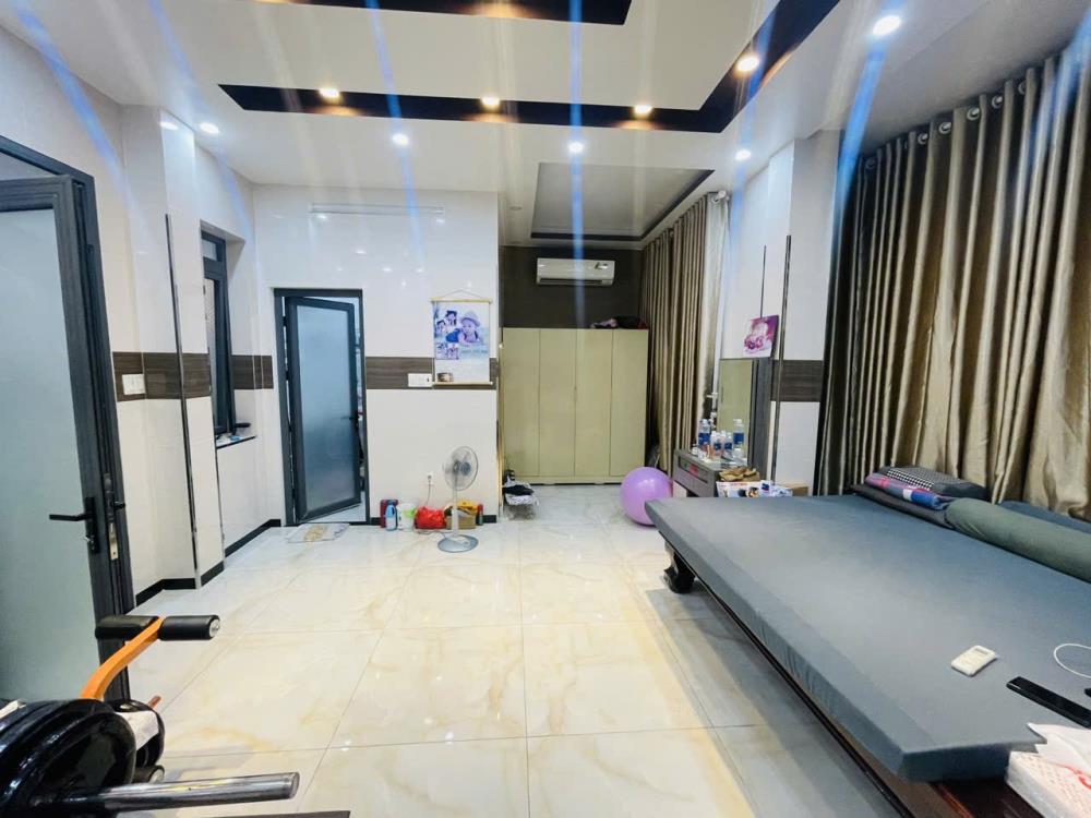 BÁN NHÀ 4 TẦNG, 91M2, PHẠM VĂN BẠCH, TÂN BÌNH - GIÁ HỜ 10.4 TỶ - CHỦ GẤP BÁN TRƯỚC TẾT .2282144