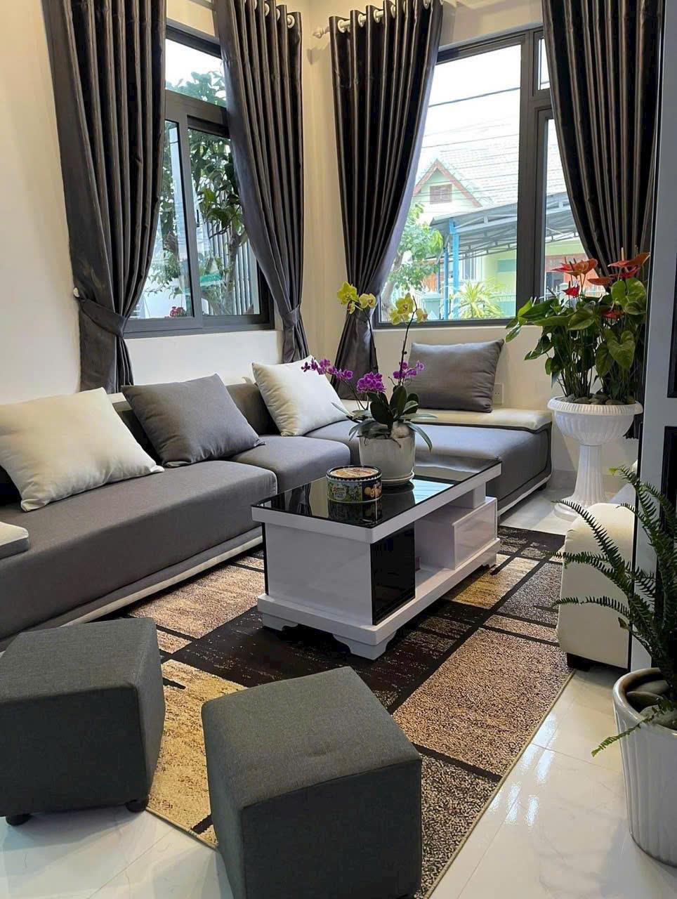 🏡 🎁 BÁN NHÀ 2 TẦNG ĐẸP CÓ SÂN ĐỖ ÔTÔ TRONG NHÀ, CHỈ HƠN 2 TỎI tại Diên Sơn NHA TRANG2108339