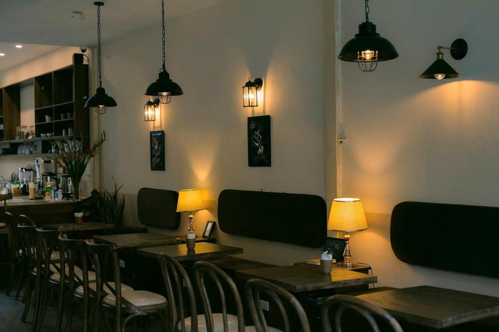 CHÍNH CHỦ CẦN SANG NHƯỢNG QUÁN CAFE CONCEPT ÂU CỔ ĐIỂN TẠI 167 NGUYỄN VĂN CỪ, TP VINH2148929