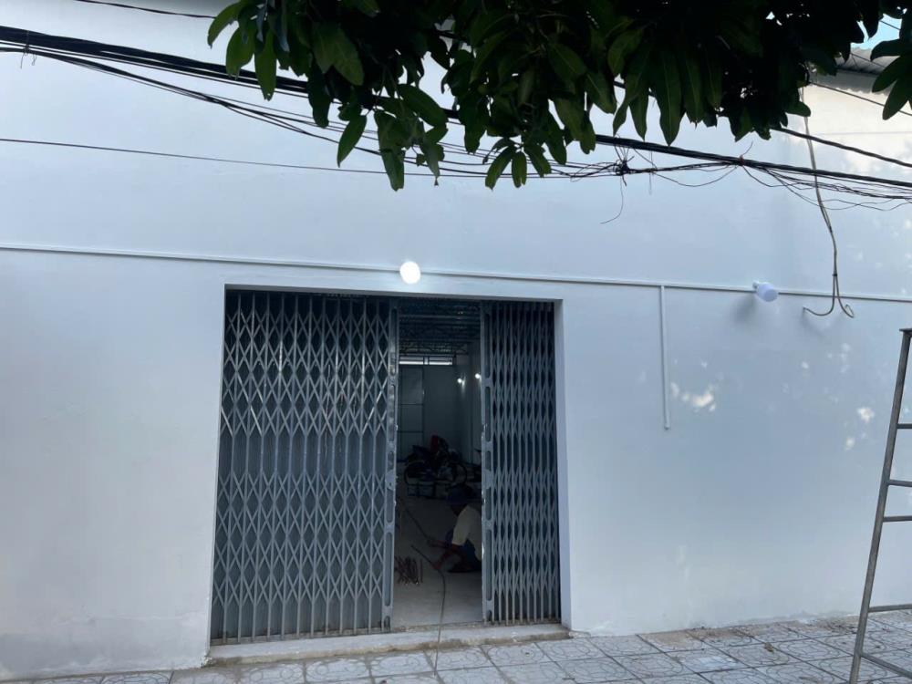 91. Cho Thuê Kho Xưởng 300M² Có Sân Sau Mặt Sông Nhỏ2169589