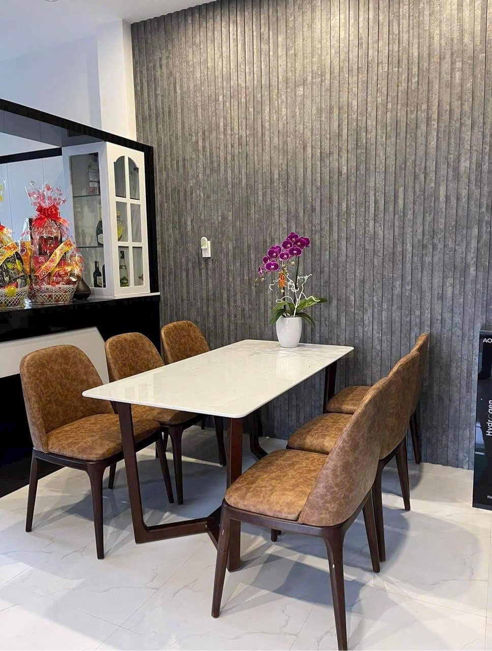 🏡 🎁 BÁN NHÀ 2 TẦNG ĐẸP CÓ SÂN ĐỖ ÔTÔ TRONG NHÀ, CHỈ HƠN 2 TỎI tại Diên Sơn NHA TRANG2149717