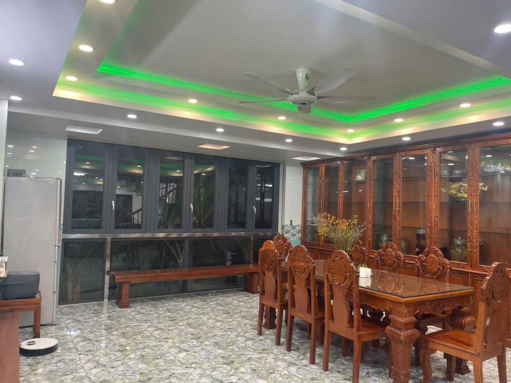 Bán nhà mặt tiền 1 trệt 1 lửng 3 lầu 6x15m giá 17,99 tỷ Đường Song Hành, Quận 122106487