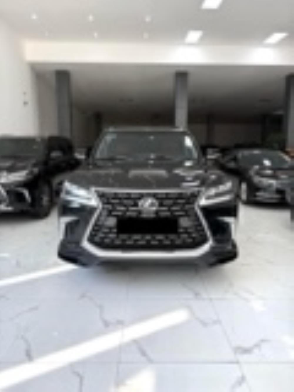 Bán Lexus 570 super Sport sản xuất 2016, nhập Trung Đông, xe cực mới.2123785