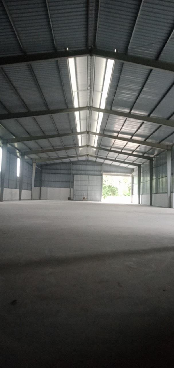 Cho thuê 1000m2 và 1800m2 ở CCN Cầu Gáo Đan Phượng kho cao 9m khung Zamil2076474