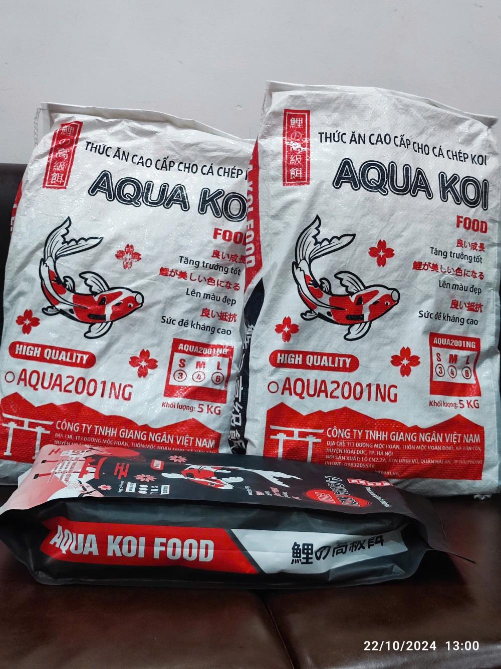 Thức ăn Aqua Koi là một lựa chọn lý tưởng để nuôi dưỡng và chăm sóc cá Koi hiệu quả.2078914