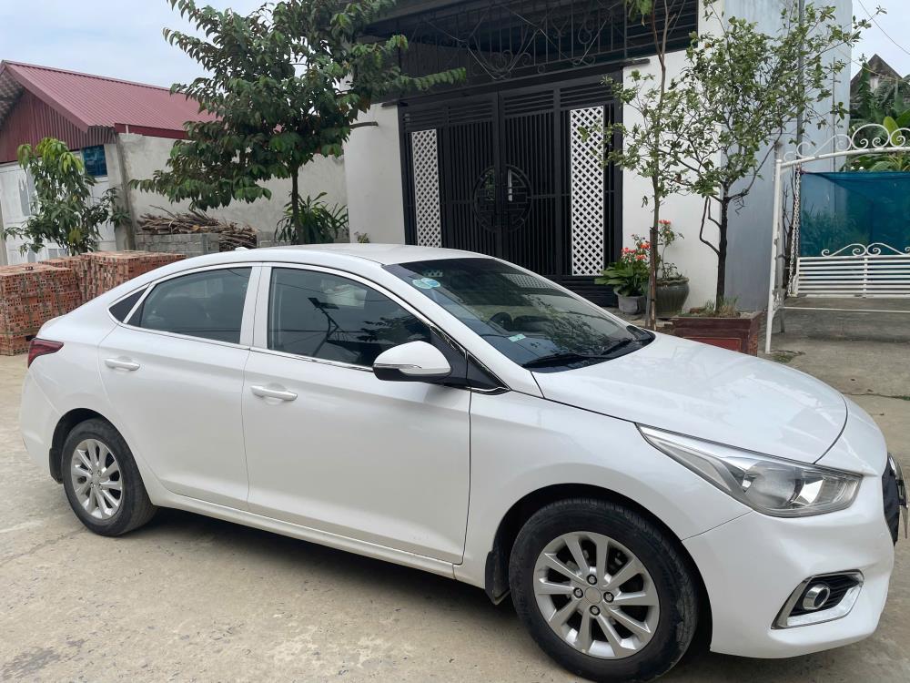 Bán Xe Hyundai Accent - Sx : 2018 Số Sàn Bản Base - Giá 280 Triệu.2258015