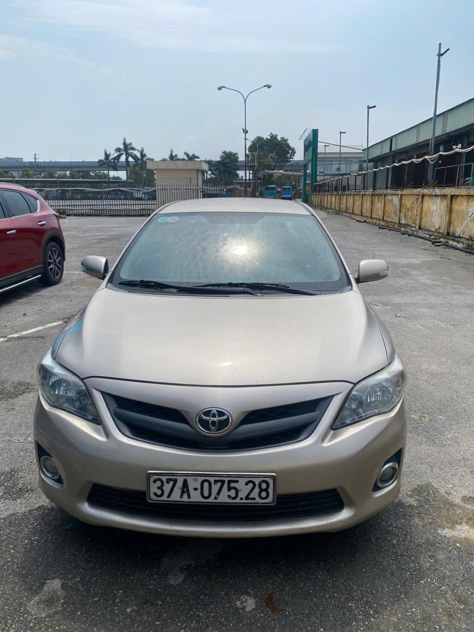 Bán nhanh Toyota Corolla Altis 2.0V Sx 2012 một chủ từ mới 2280691