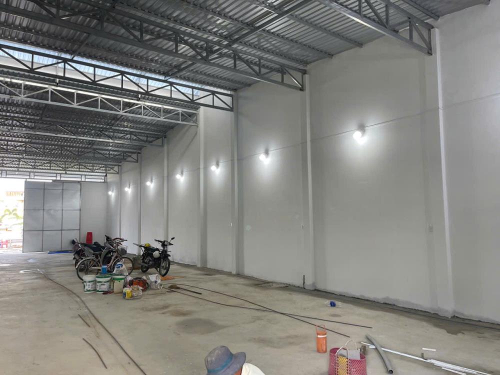 91. Cho Thuê Kho Xưởng 300M² Có Sân Sau Mặt Sông Nhỏ2154690