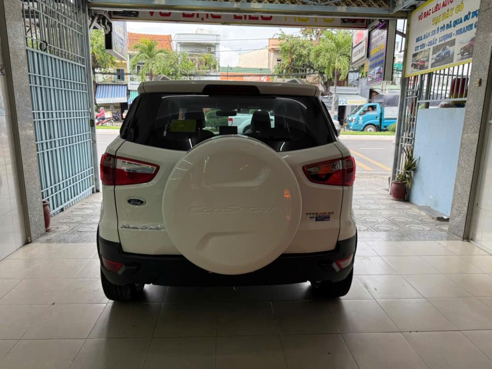 Chính chủ bán xe Ford EcoSport titanium sản xuất 2015 2079373