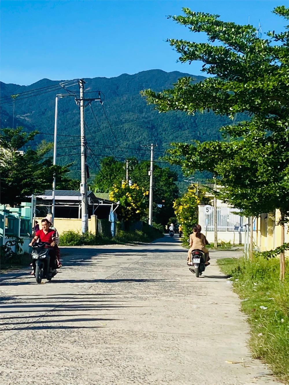 Đất Đẹp - Giá Tốt - Chính Chủ Cần Bán Lô Đất Vị Trí Đẹp Tại Ninh Lộc - Ninh Hòa2080427