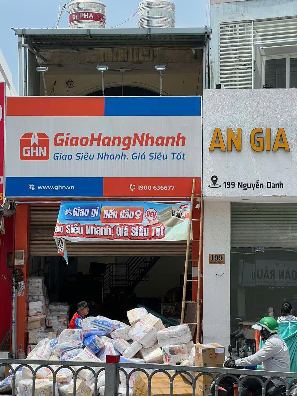 Cần bán gấp nhà xây kiêng cố 2 mặt tiền Nguyễn Oanh và MT hẻm 2m. p. 17, GV2146275