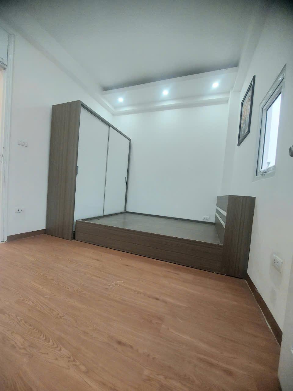 Bán căn hộ 50m2 quận Thanh Xuân , 2 ngủ, full đồ , 1 tỷ 6502127371