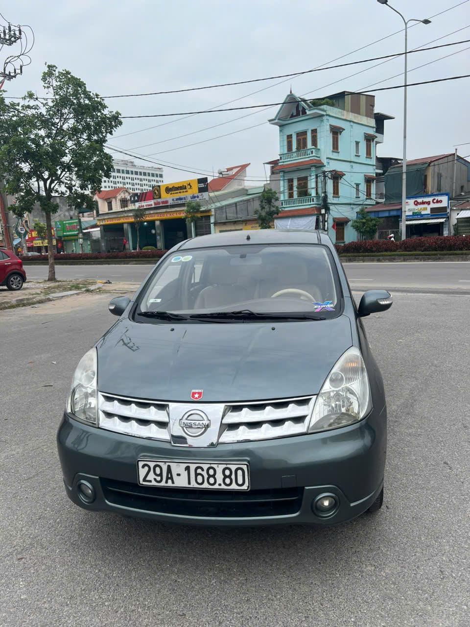 BÁN XE  NISAN LIVINA SẢN XUẤT NĂM 20102130503