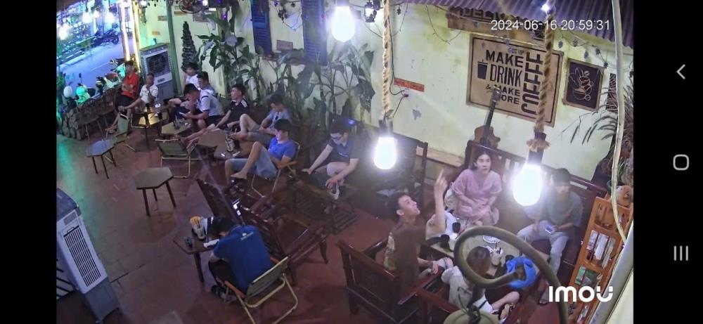 DO BẬN CÔNG VIỆC Ở XA CẦN SANG LẠI QUÁN CAFE ĐANG KINH DOANH ỔN ĐỊNH PHƯỜNG LINH ĐÔNG - TP HỒ CHÍ MINH2150802