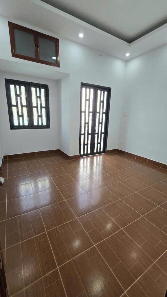 KHU TÊN LỬA, CHIẾN LƯỢC, 40M2, 3 TẦNG 3PN, HẺM XE HƠI THÔNG, GIÁ 4.3 TỶ2157752