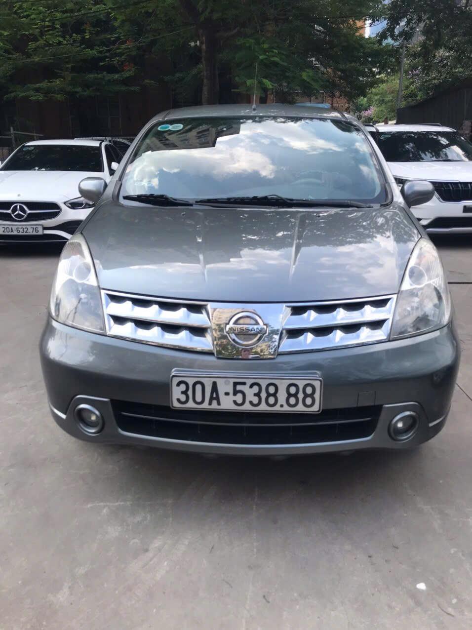 Nissan livina  Đời 2011 nhưng 2015 mới lăn bánh ,số tự động2136787