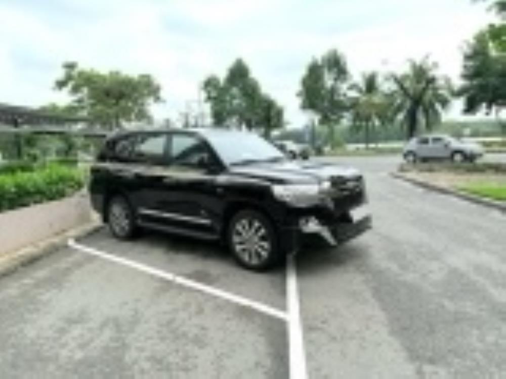 Toyota Land Cruiser VX-S 5.7 nhập Trung Đông, đăng ký cuối 2021, 1 chủ2081133