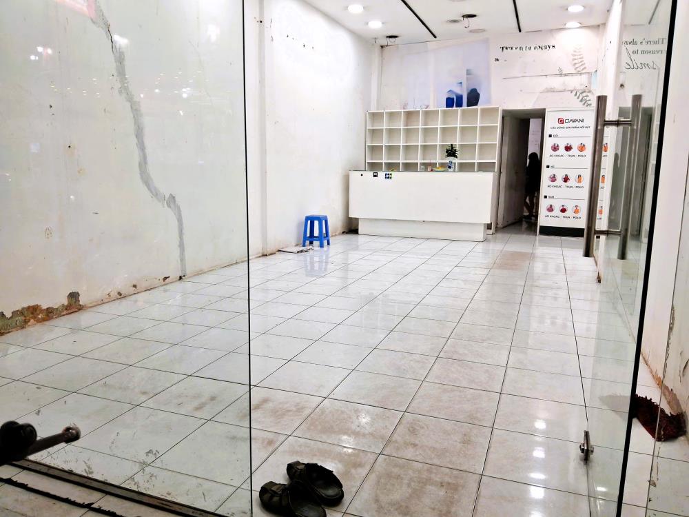 Cho thuê nhà nguyên căn 60m2 1pn mặt tiền đường Võ Văn Ngân - Bình Thọ2103398