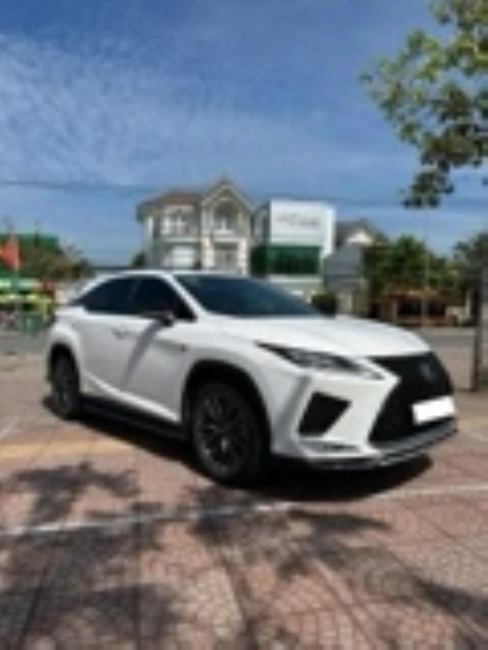 Lexus RX300 Fsport sản xuất 2021, lăn bánh hơn 2 vạn Km, tên công ty.2279030