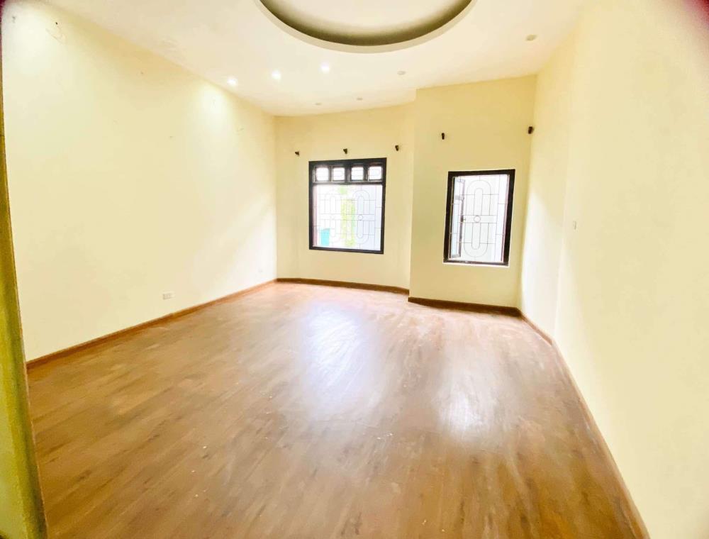 CHO  THUÊ NHÀ TRƯỜNG CHÍNH, 55M2, 4 TẦNG, 4N, 2 WC, 14 TRIỆU (CÓ TL)2119382