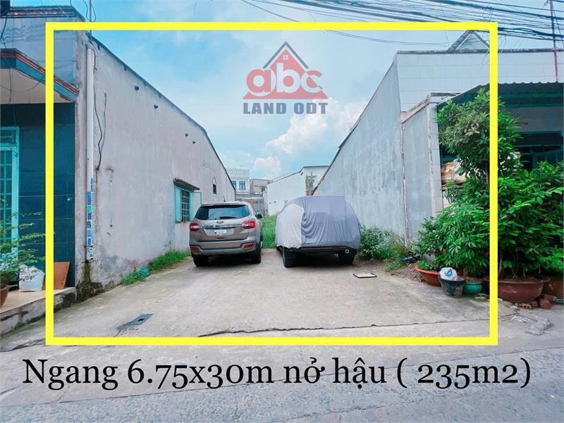 HN273 lô đất đẹp gần Giáo xứ Bùi Thái, tam hòa. DT 235m2 với mặt tiền 6.75m2139830