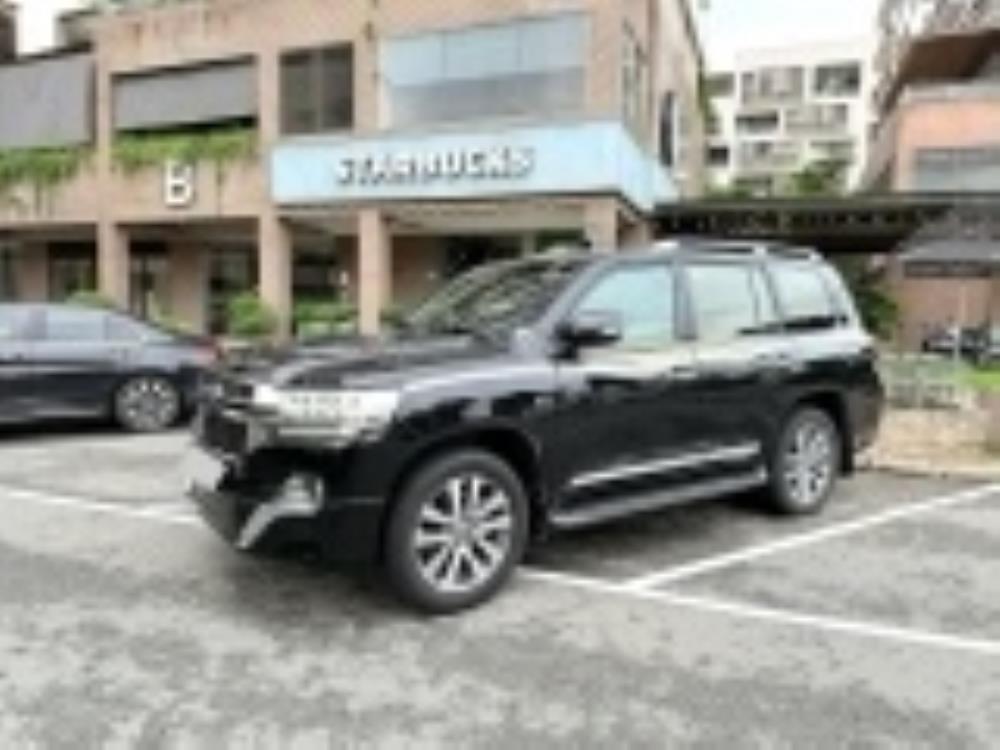 Toyota Land Cruiser VX-S 5.7 nhập Trung Đông, đăng ký cuối 2021, 1 chủ2081135