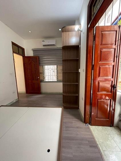 NHÀ ĐẸP CẦN BÁN 3 tầng, 51m2, mặt tiền 4m tại Bùi Xương Trạch, Thanh Xuân giá chỉ 6.95 tỷ2181012