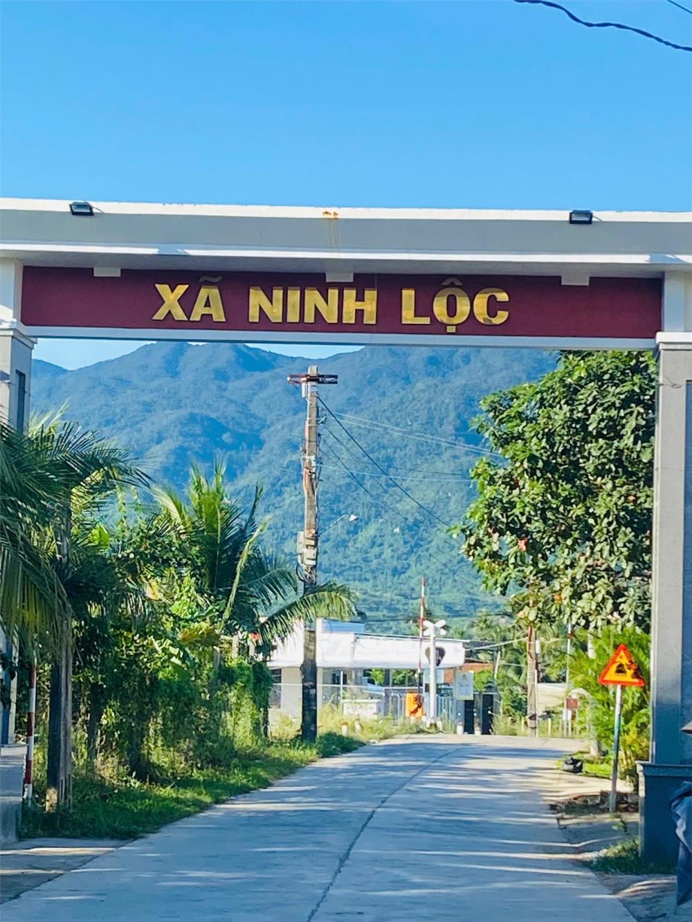 Đất Đẹp - Giá Tốt - Chính Chủ Cần Bán Lô Đất Vị Trí Đẹp Tại Ninh Lộc - Ninh Hòa2080426