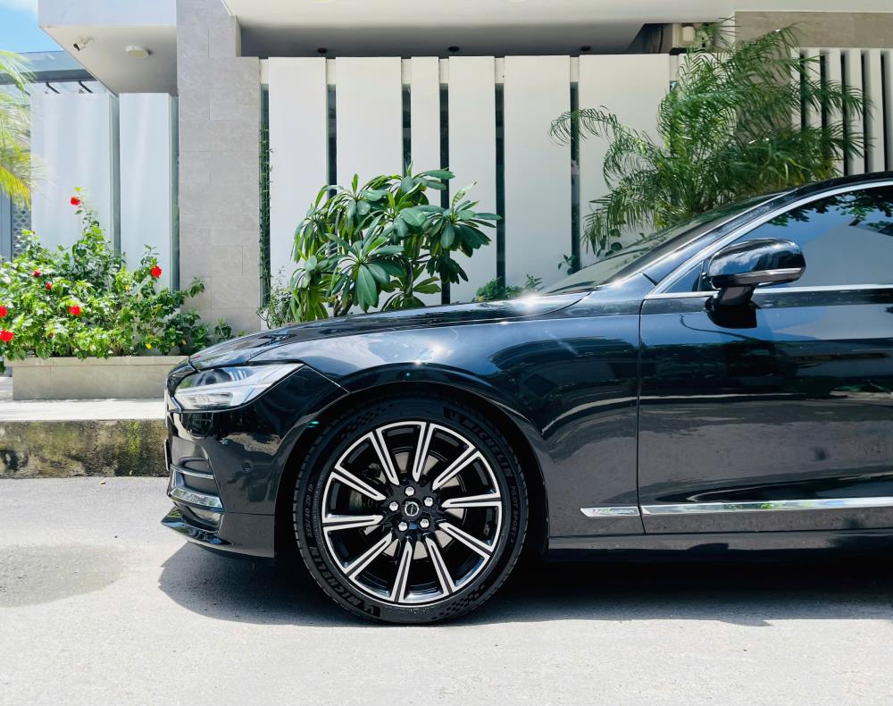 Volvo S90 sản xuất 20172146933