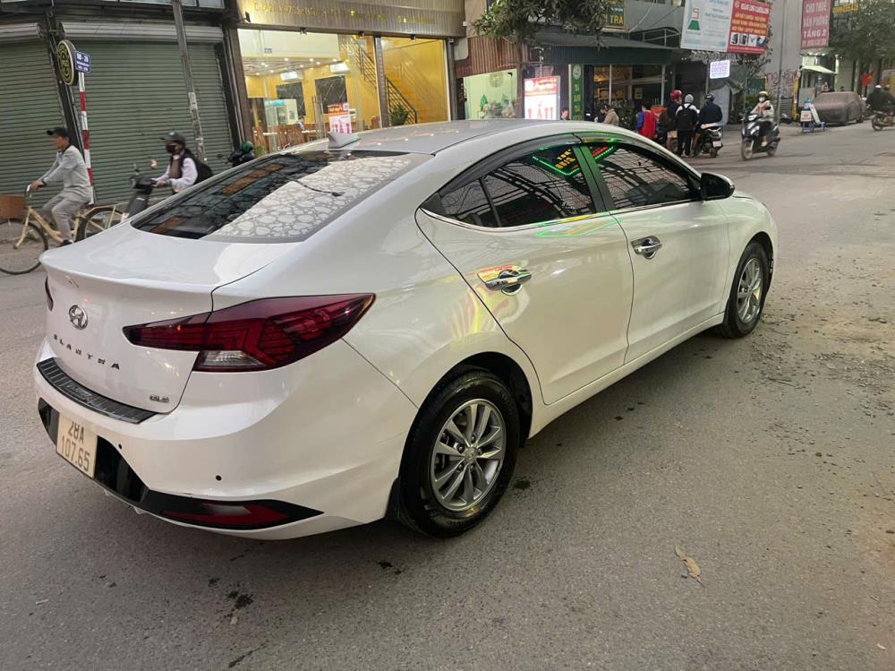 Chính chủ bán xe Huyndai Elantra sx năm 2020 số sàn2269645