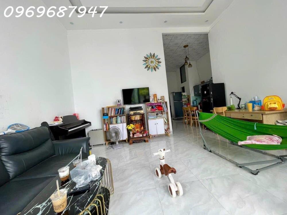 NHÀ VƯỜN 352 m2 HẺM 138 YWANG - PHƯỜNG EATAM.Buôn Ma Thuột --GIÁ 3 tỷ 32133908