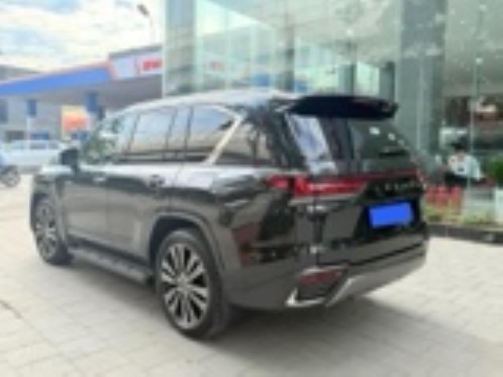 Bán Lexus LX600 Urban 7 chỗ,sản xuất 2023, lăn bánh 8000 Km xe như mới2084613