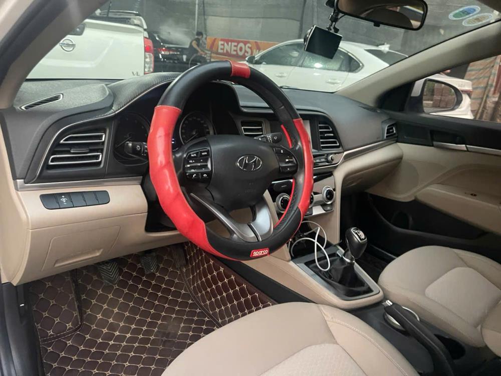 Chính chủ bán xe Huyndai Elantra sx năm 2020 số sàn2269646