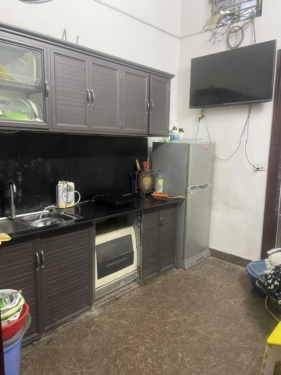 Chính chủ cần cho thuê căn nhà 3 tầng Tại SN 553 Mặt Đường Giải phóng -Nam Định .2329684
