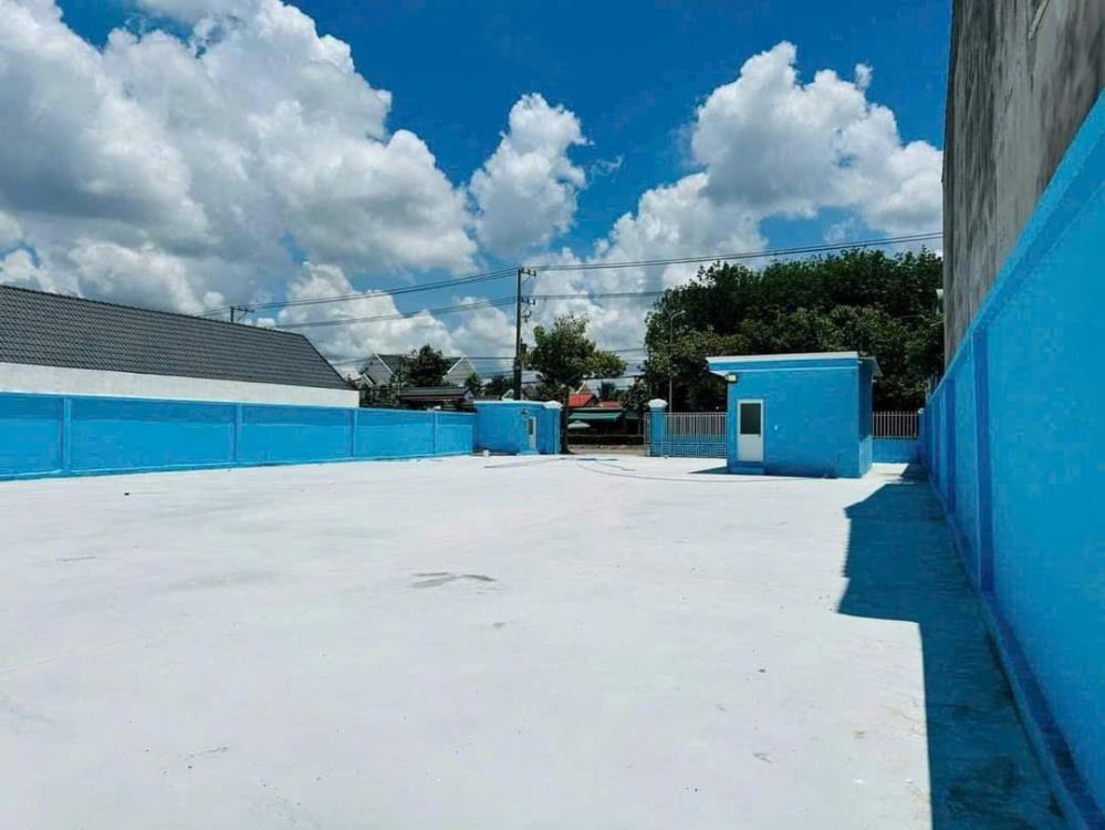 Cho thuê hoặc bán đất mặt tiền đường Hùng Vương Dt7A, KCN Rạch Bắp, TX Bến Cát, Bình Dương. Dt: 2400m² (24 x 100). Có 600m thổ cư2398427