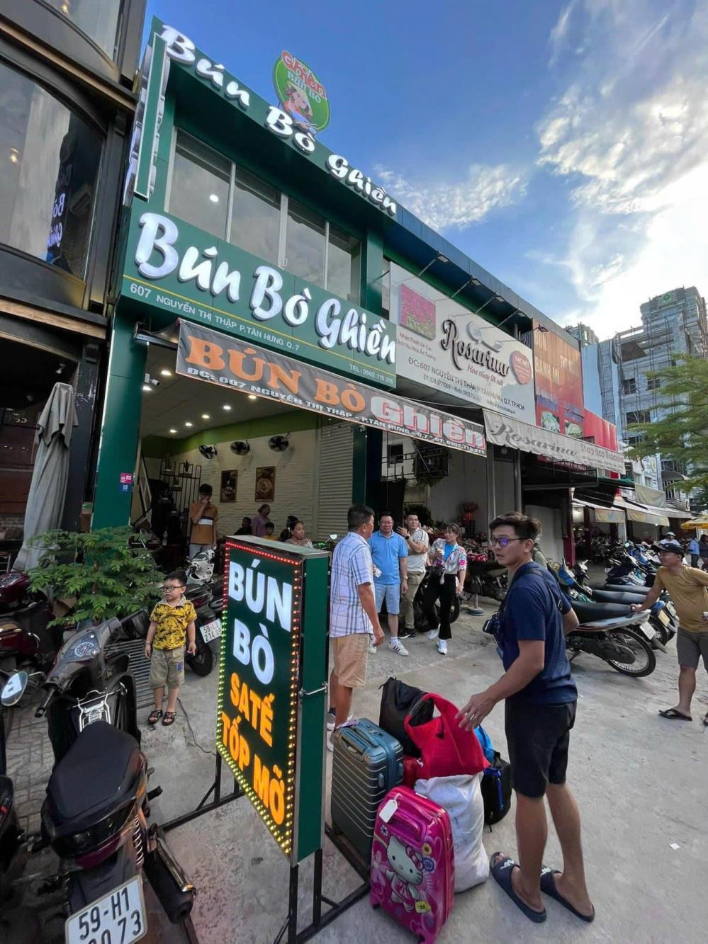 CHÍNH CHỦ CẦN SANG QUÁN BÚN BÒ HUẾ Địa chỉ: 607 Nguyễn Thị Thập, Phường Tân Hưng, Quận 7, TP HCM2481450