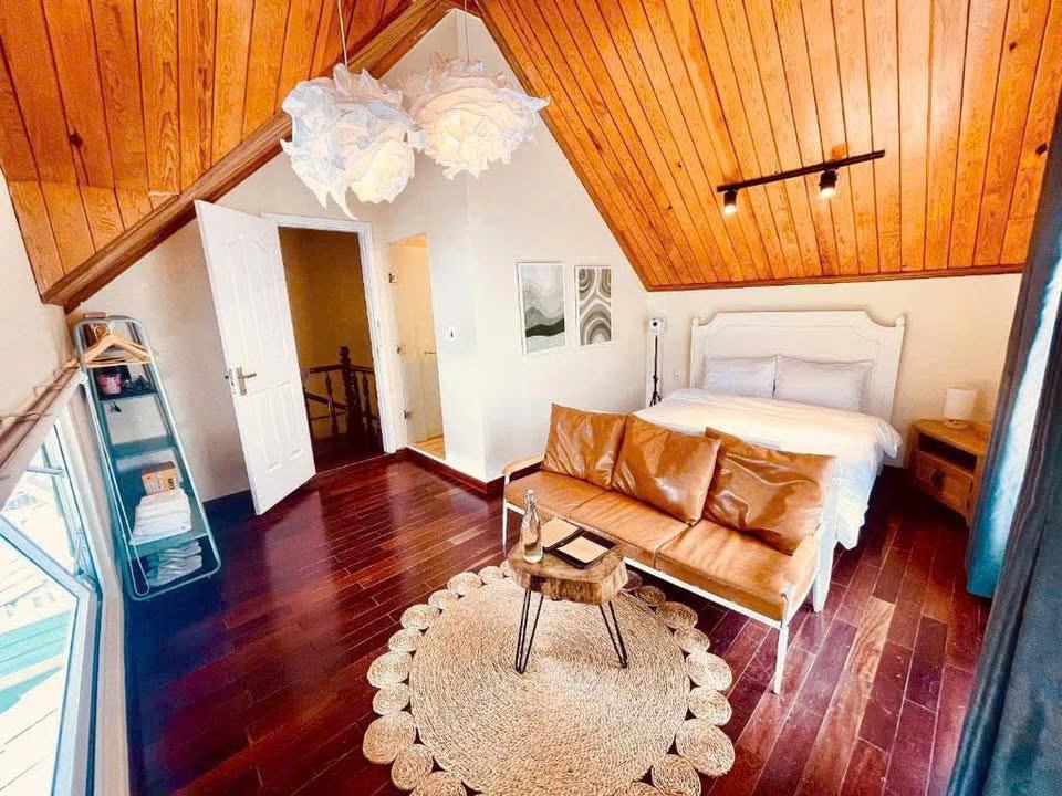 CHO THUÊ VILLA SÂN VƯỜN HÙNG VƯƠNG PHƯỜNG 9 TP ĐÀ LẠT 30TR/THÁNG2380157