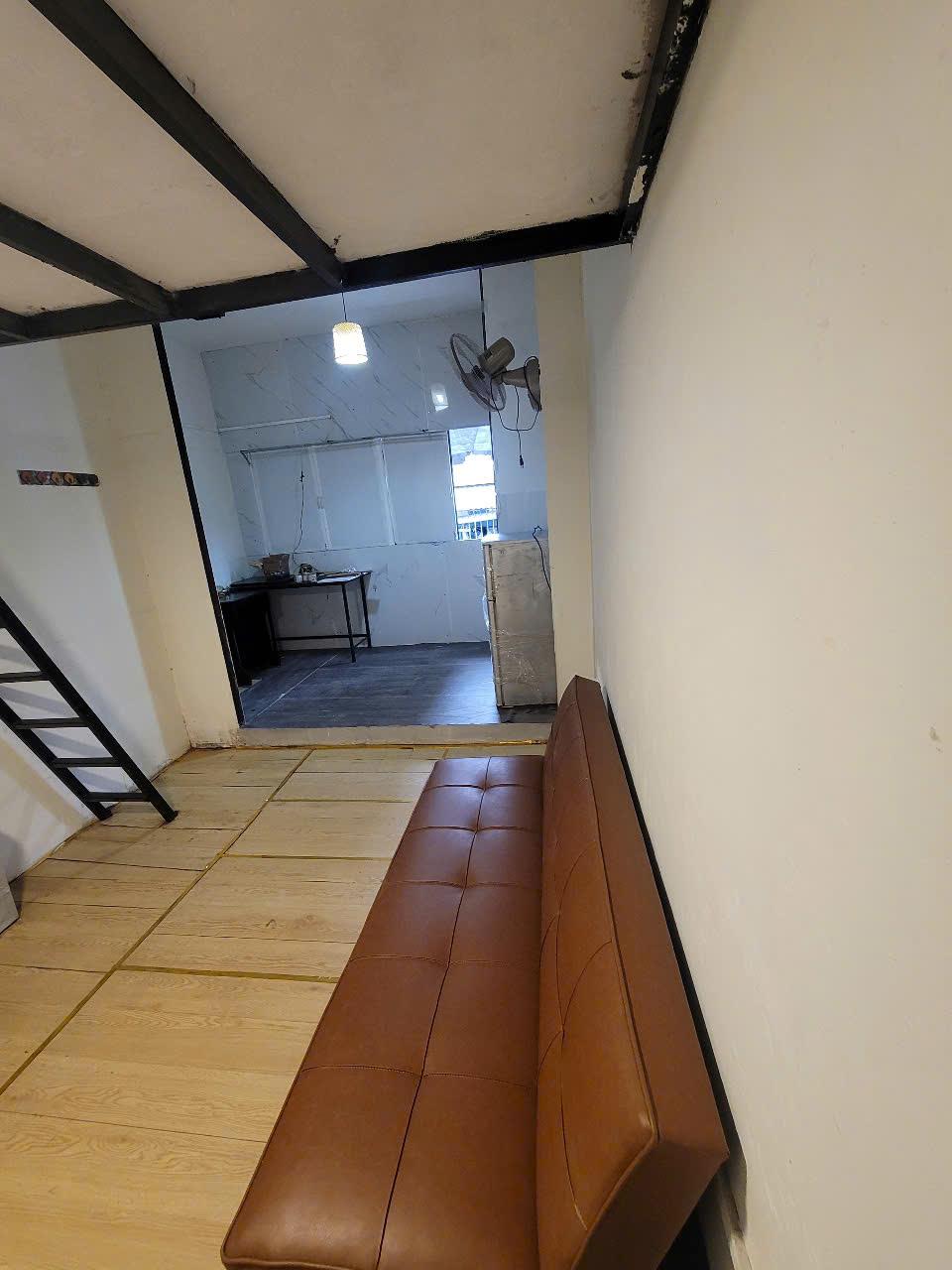 Cho thuê căn hộ chung cư ngõ 5 Láng Hạ, 50m2, 2 ngủ, 6.5 tr2442638