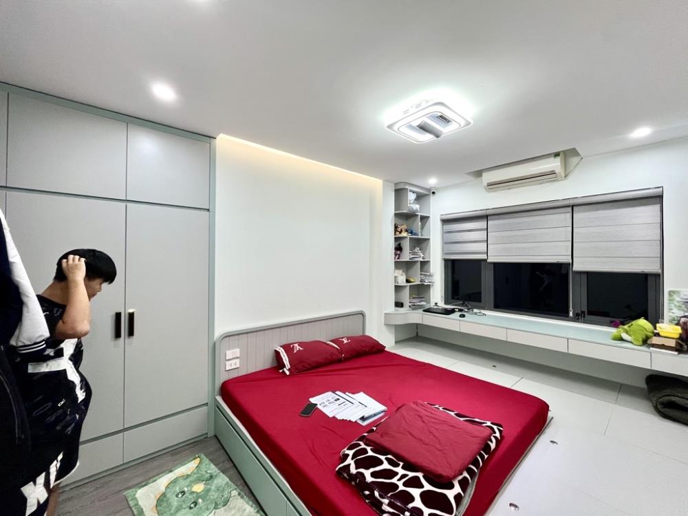ĐẠI CỒ VIỆT – NHÀ 5 TẦNG LÔ GÓC – NHỈNH 8 TỶ – Ô TÔ ĐỖ GẦN2576842