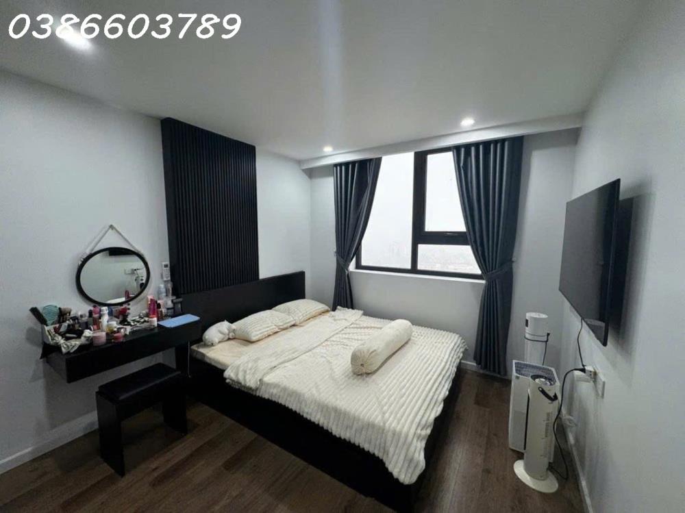Bán gấp căn hộ xin sò đã đầy đủ nội thất tại chung cư AN QUÝ HƯNG LONG BIÊN HÀ NỘI2448643