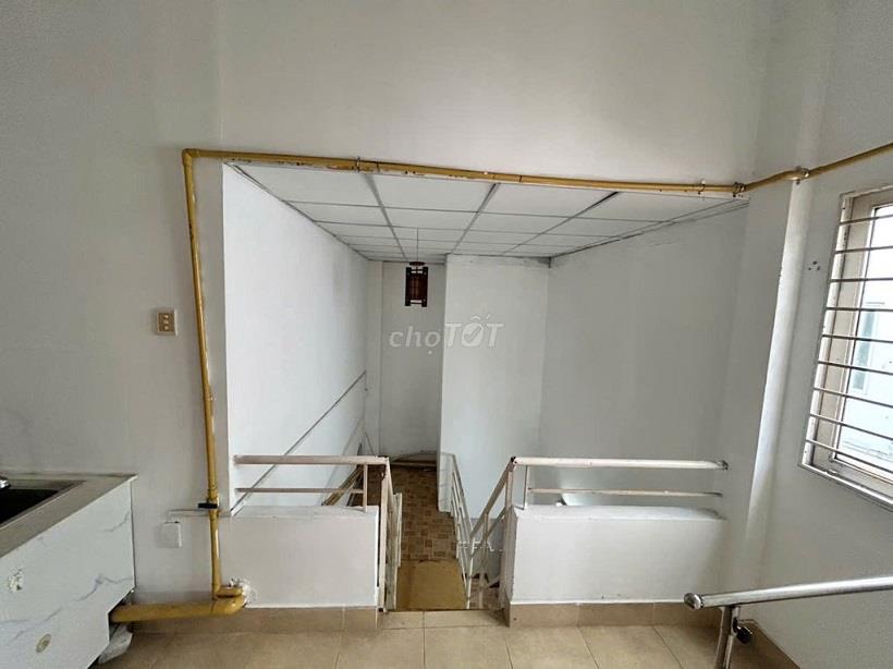 VĂN PHÒNG kết hợp Nhà Ở Gần Chợ/ Nhà Thờ Quận 12, Tp Hồ Chí Minh2344851