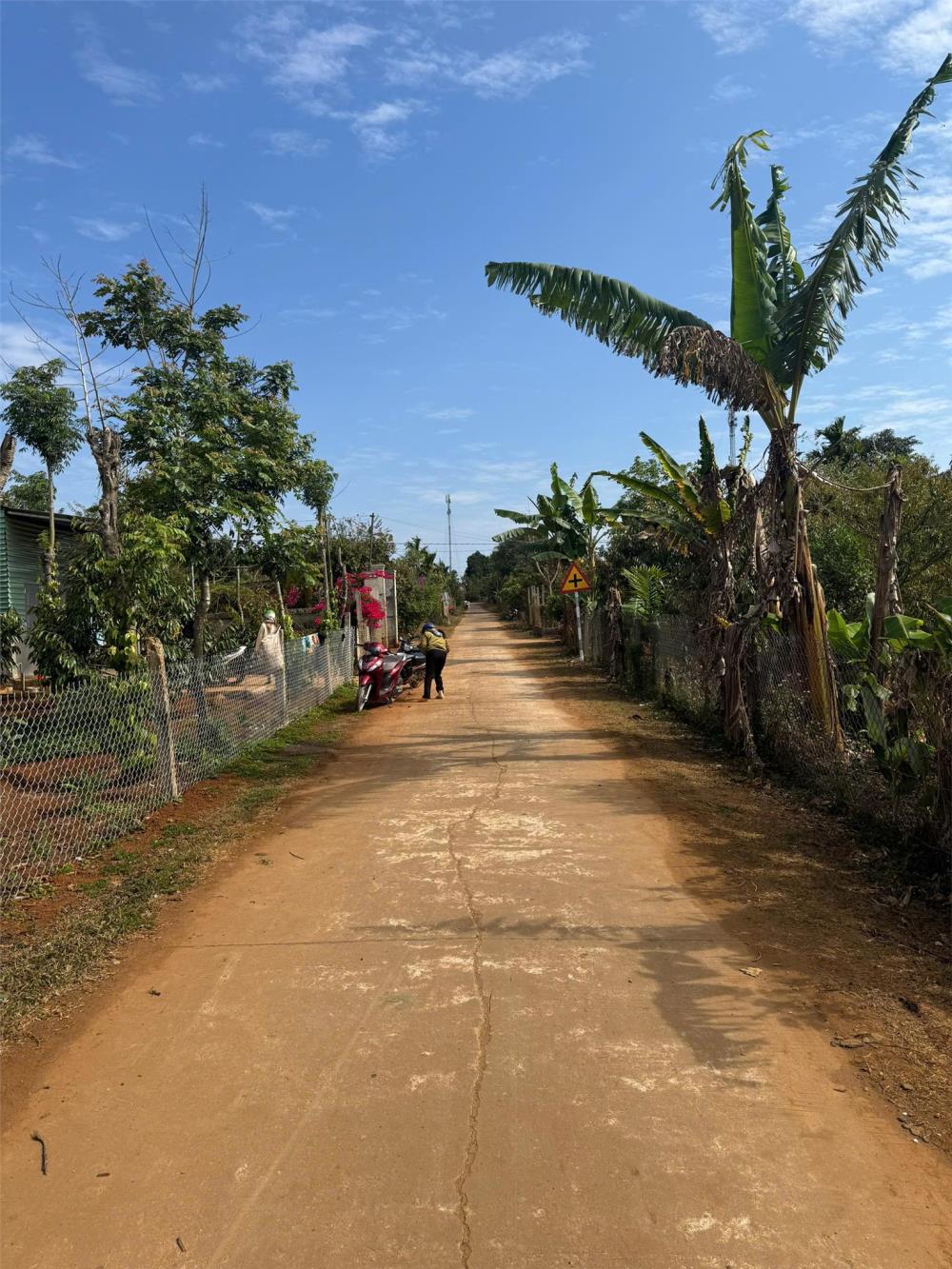 ĐẤT CHÍNH CHỦ - VỊ TRÍ ĐẸP- Cần Bán Lô Đất Tại Xã Ea Hồ, Huyện Krông Năng, Đắk Lắk2561674