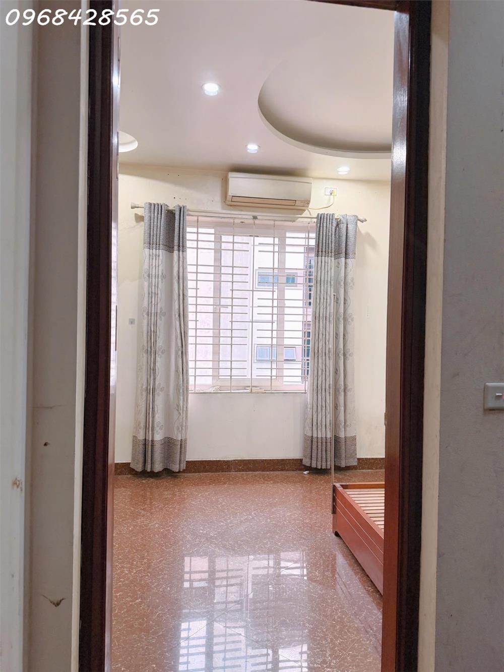 Chính chủ cần cho thuê phòng tầng 3 tại ngõ 218 Phạm Văn Đồng, Bắc Từ Liêm2470387