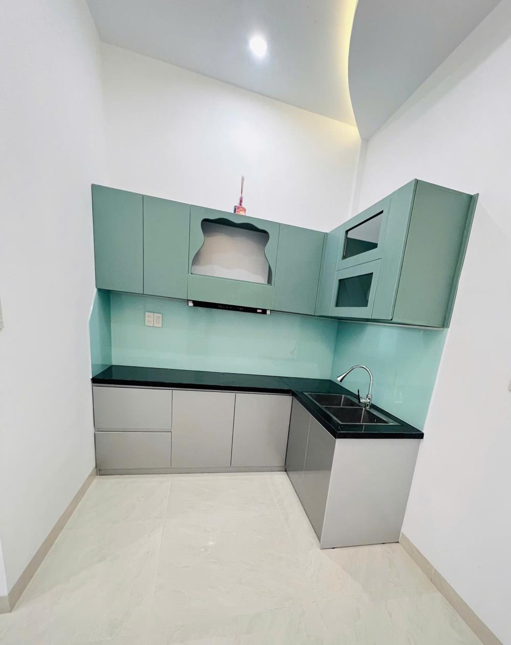 Mở bán căn nhà 3 tầng Kiệt Oto Đặng Huy Trứ Full Nội Thất Cách Mặt Tiền Vài chục mét giá chỉ:2,XX tỷ.!❌2633467