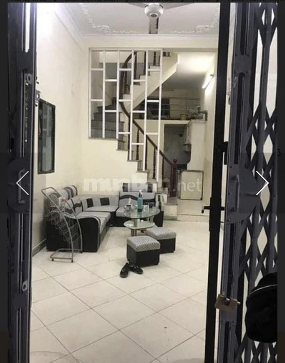 Cho thuê nhà ngõ 66 Hào Nam 4 tầng, 30m2, 4 ngủ, 10 Triệu ở gia đình, nhóm đi làm2438273