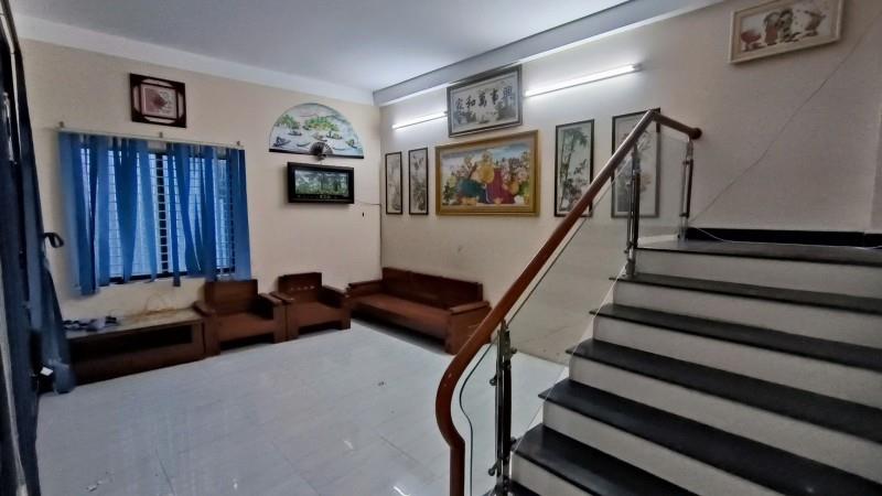 # Nhà Kiệt Hoàng Thúc Trâm, gần Ô tô đậu, 77m2, 2 tầng đúc, 3..x tỷ2685931