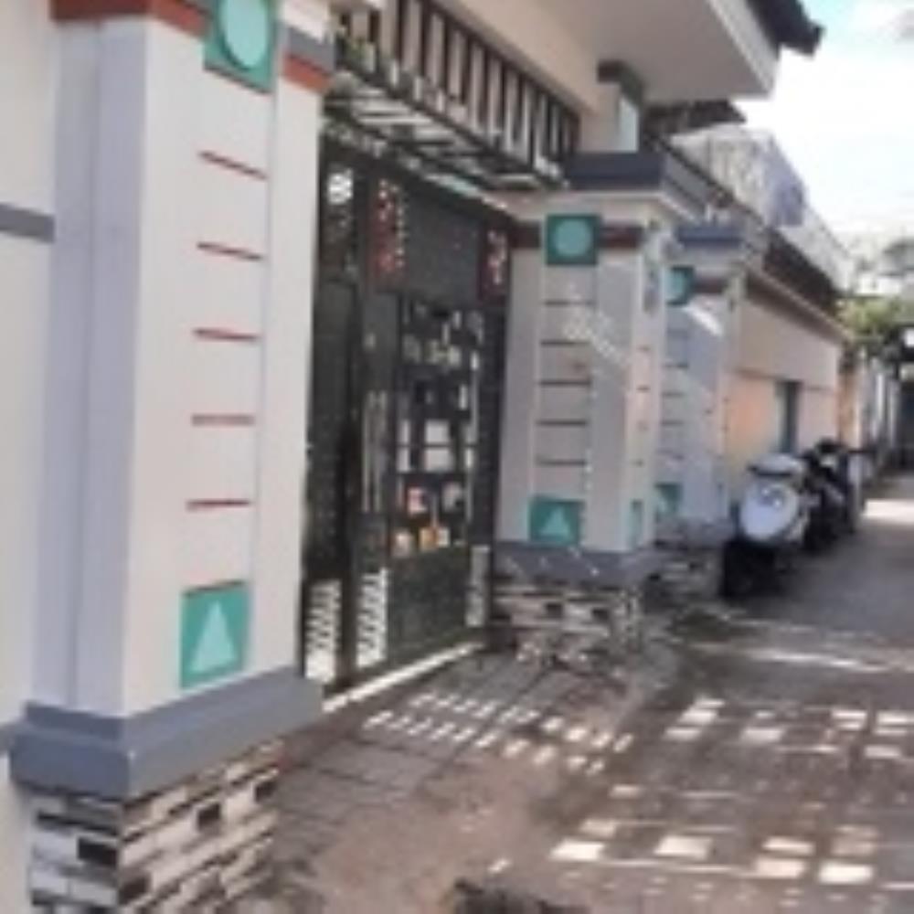 NHÀ ĐẸP - GIÁ TỐT CẦN BÁN NHANH NHÀ VƯỜN Tại Xã Bình Phú Thành Phố Bến Tre2386955