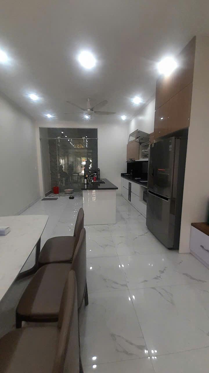 Bán nhà 4 tầng ngõ 175 ĐằngHải ,Hải An ,Hải Phòng.2583689