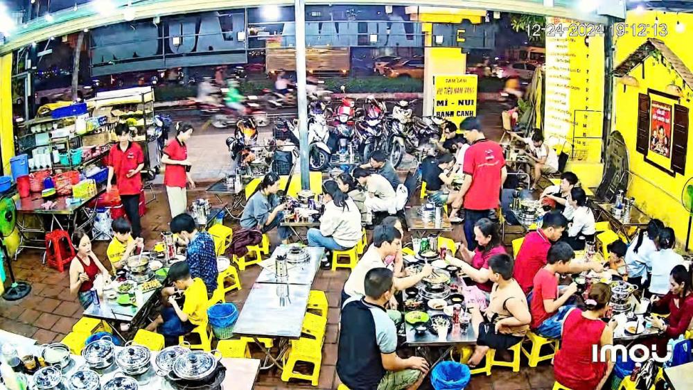 CHÍNH CHỦ SANG NHƯỢNG QUÁN LẨU TẠI VỊ TRÍ ĐẮC ĐỊA, ĐÔNG NGƯỜI QUA LẠI2565162