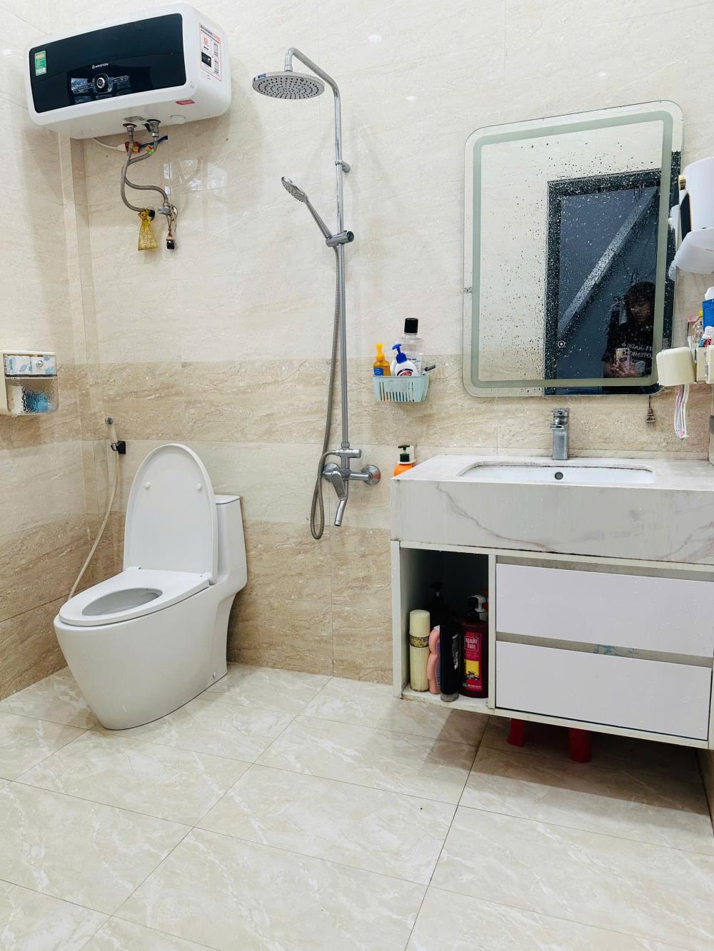 🏡 BÁN NHÀ 2,5 TẦNG MẶT TIỀN PHÙNG KHẮC KHOAN – CẠNH CHỢ ĐẦU MỐI PHÚ HẬU 🌿2464949